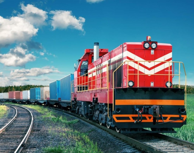 Vận chuyển hàng hóa Bắc Nam bằng tàu hỏa (chở container nội địa)